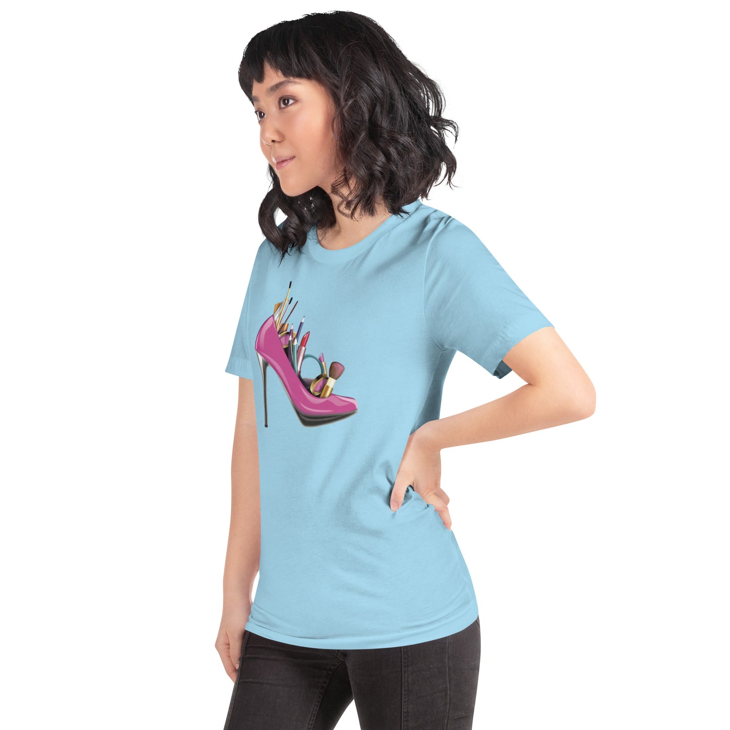 Heeled Unisex t-shirt
