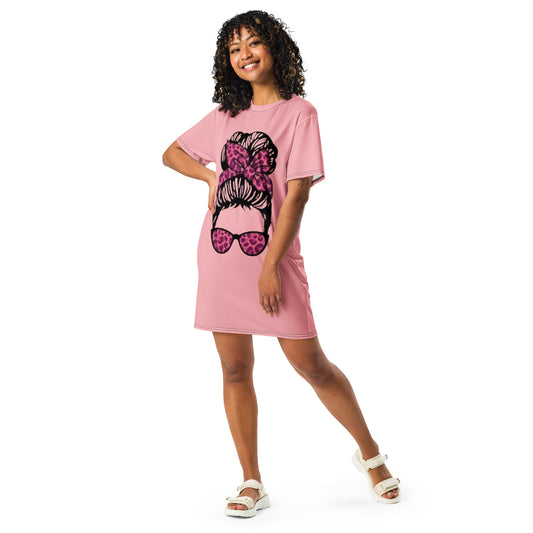 Messy bun (Pink) T-shirt dress