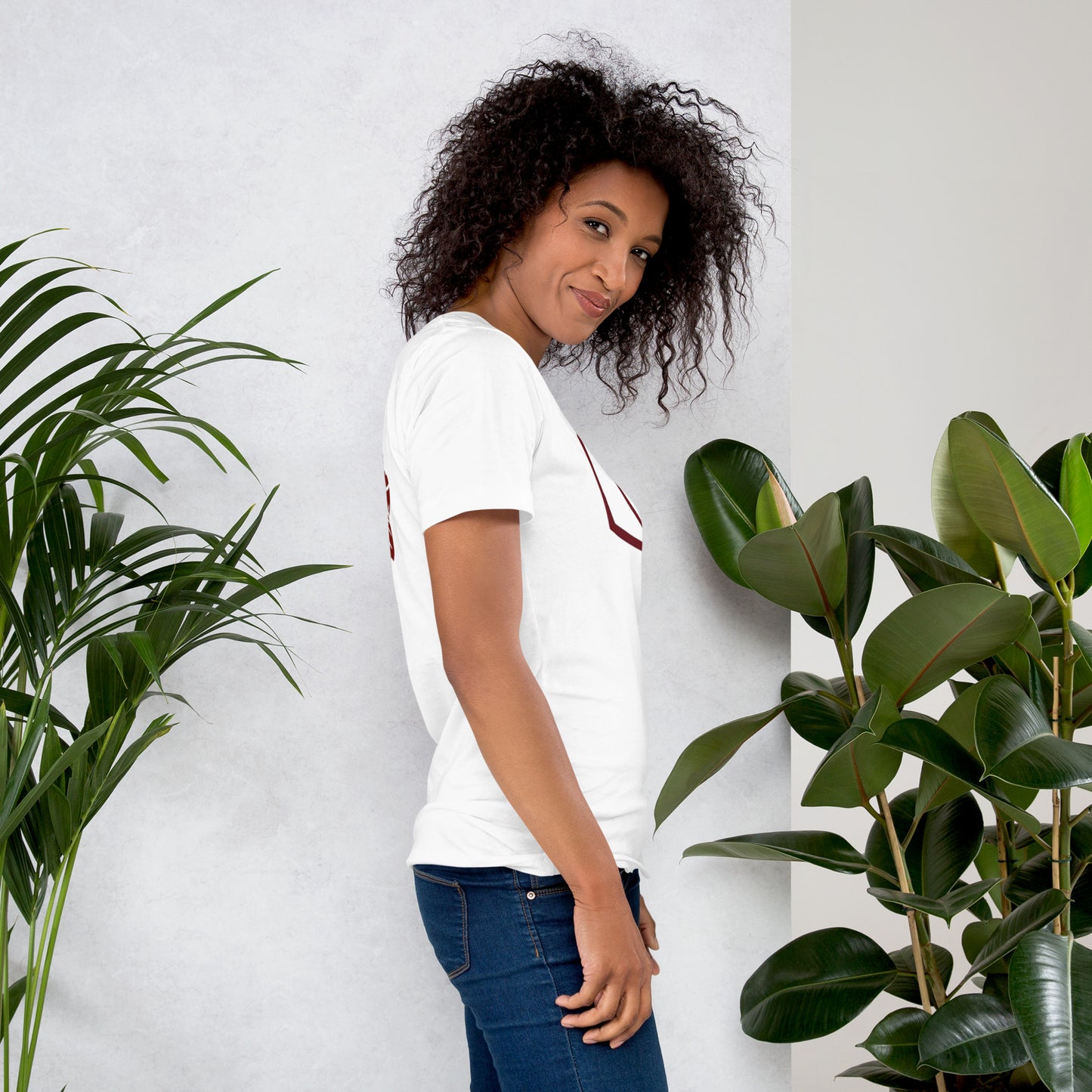 Curley Unisex t-shirt
